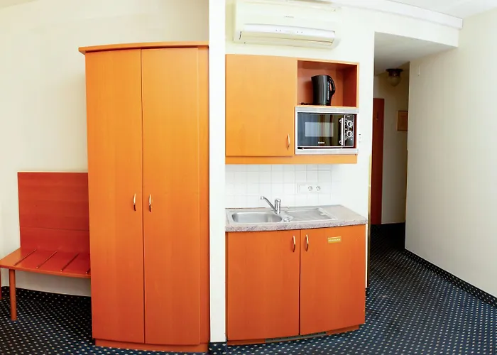 Suite Hotel 900 m zur Oper